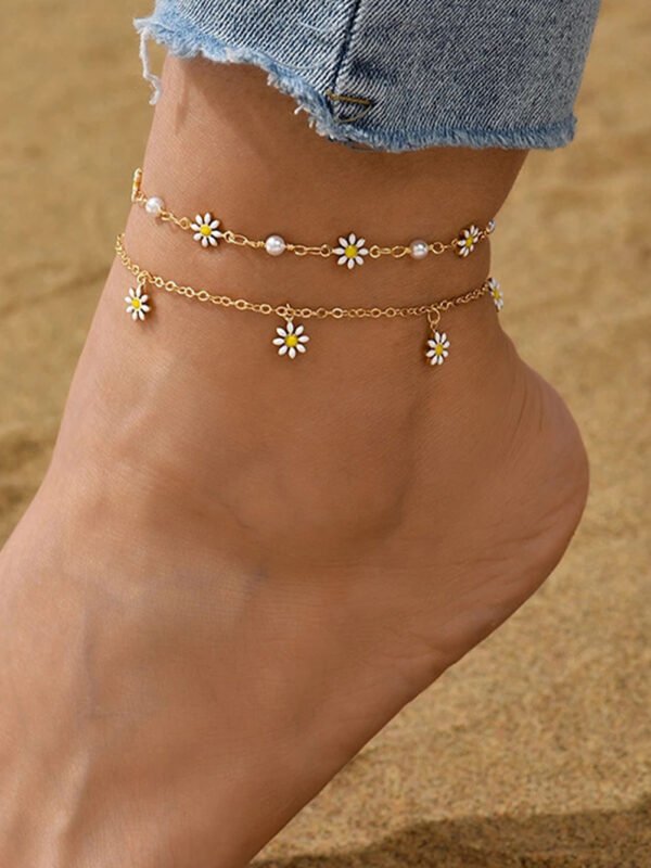 Gold Daisy & Pearl Chain Anklet