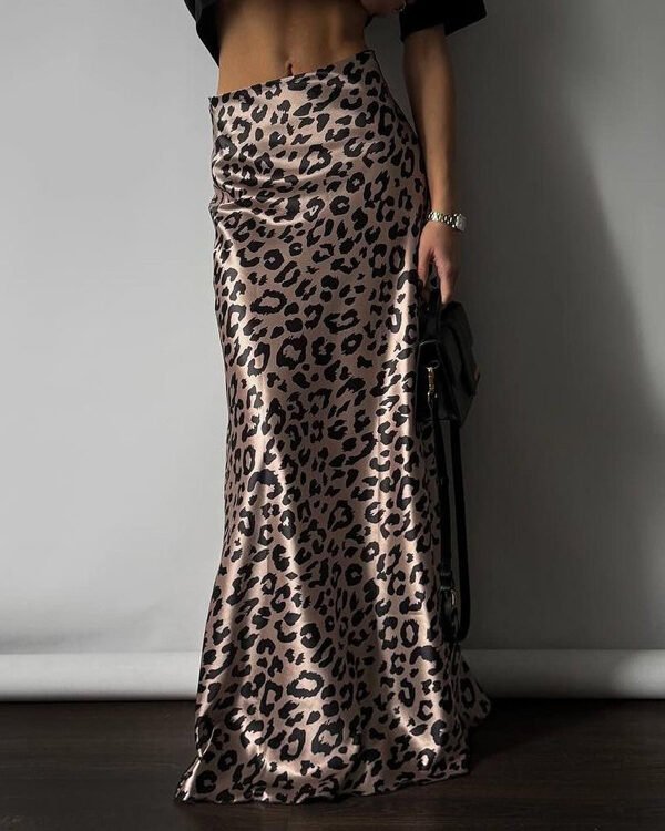 Satin Draping Leopard Print Skirt