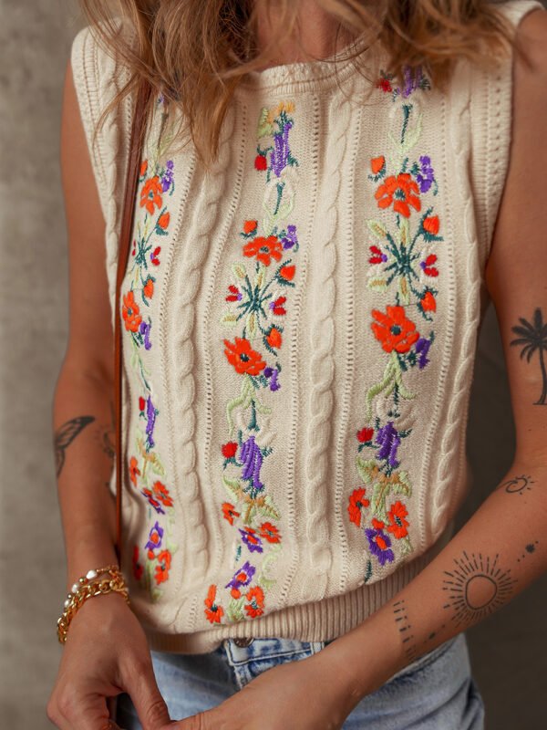 Embroidered Floral Cable Knit Sweater Vest