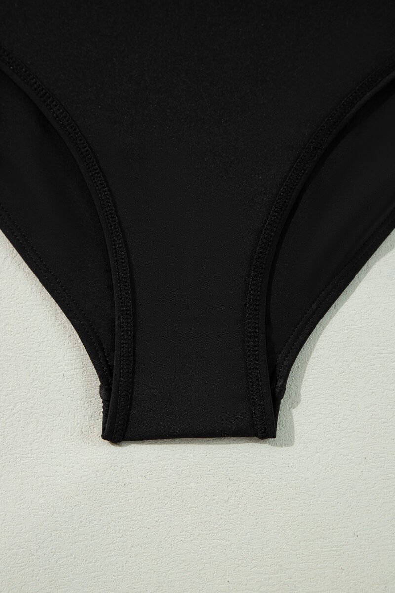 One Shoulder Bikini Top and Skirts Set - Image 13