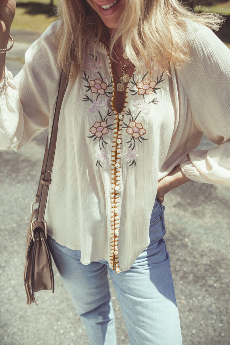 Floral Embroidered Puff Sleeve Shirt - Image 12