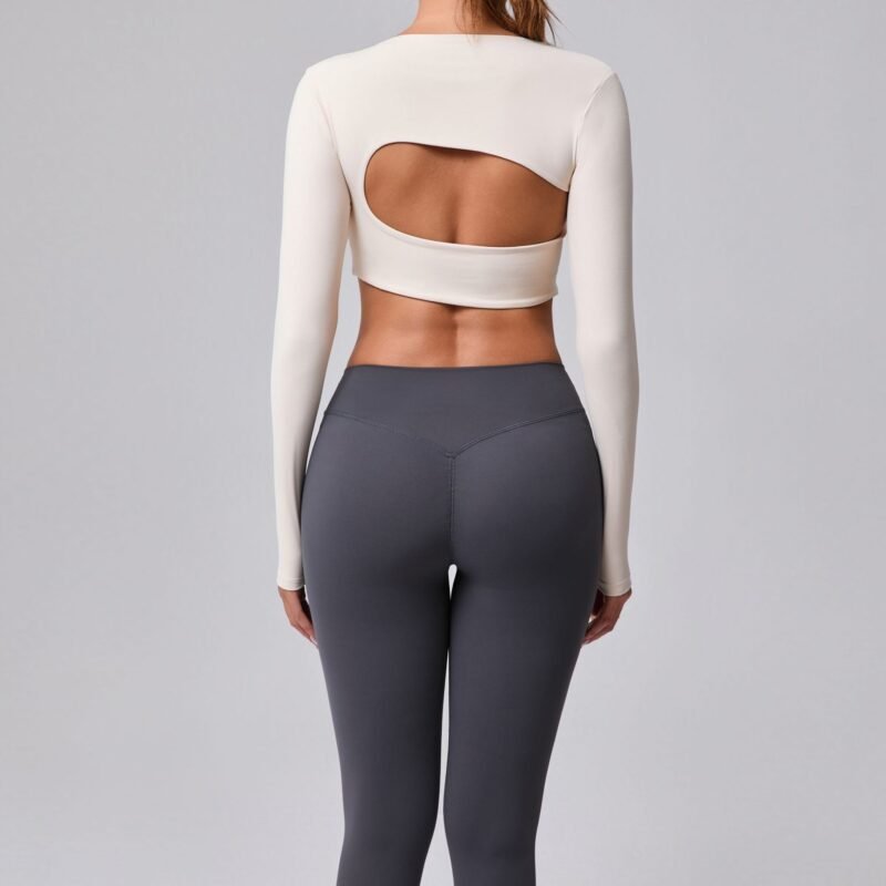 Balance Performance Long Sleeve - Image 7