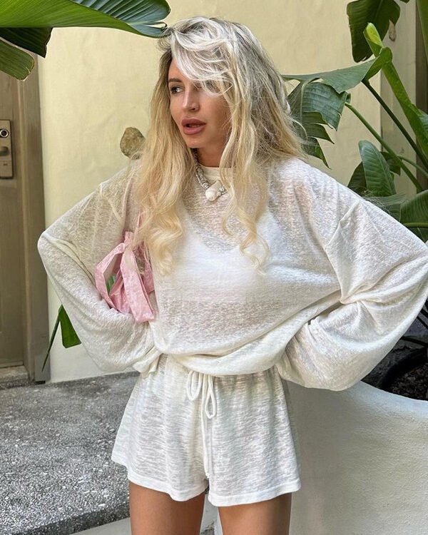 Flutter & Fawn Lounge Set