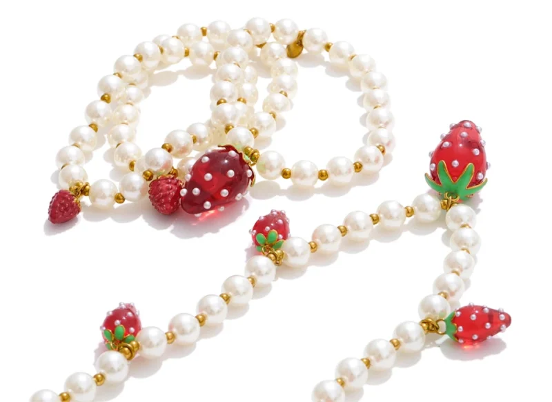 Strawberries and Pearls Necklace - Image 6