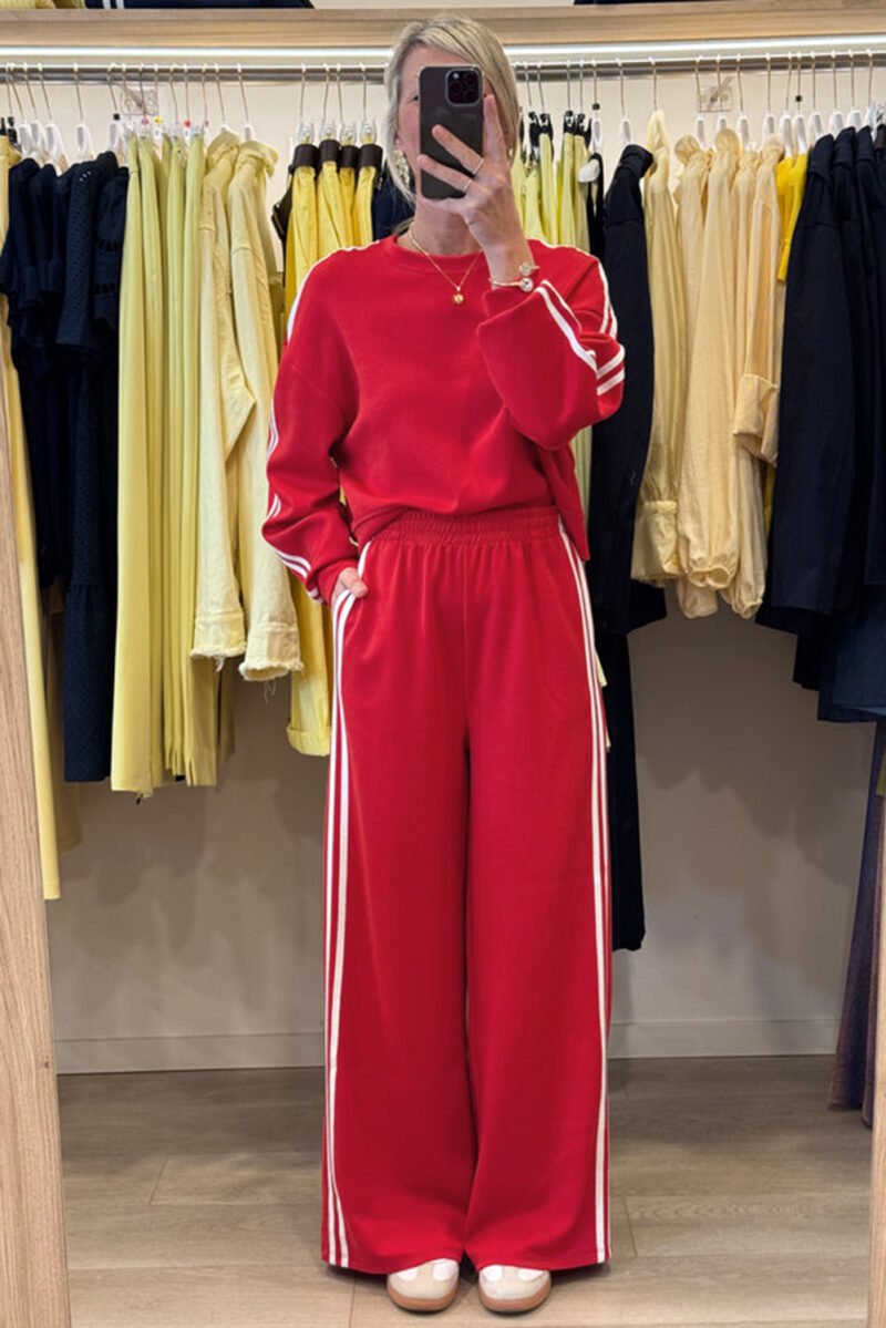 Red Varsity Sweatpants Set - Image 2