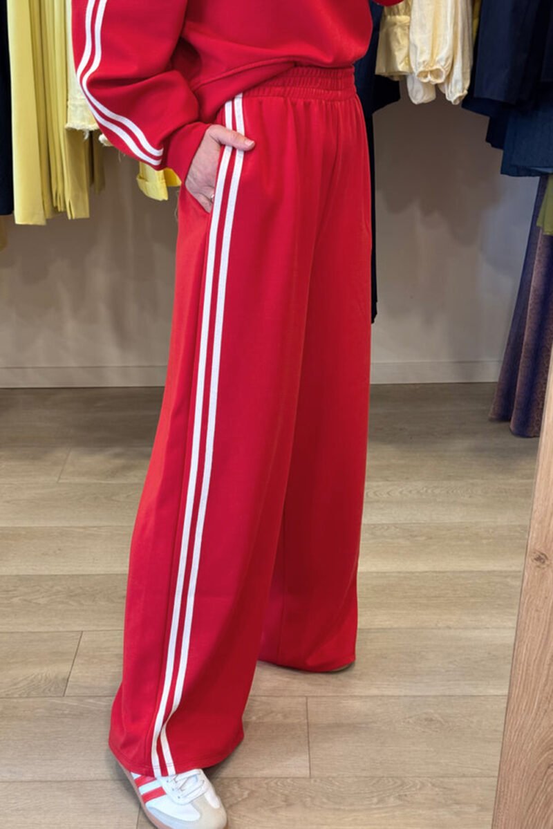 Red Varsity Sweatpants Set - Image 4