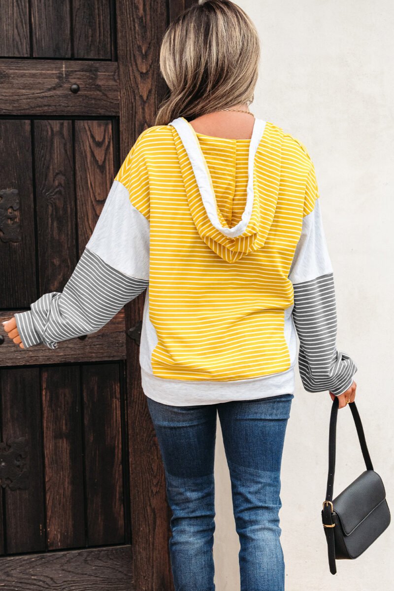 Nantucket Weekend Hooded Top - Image 15
