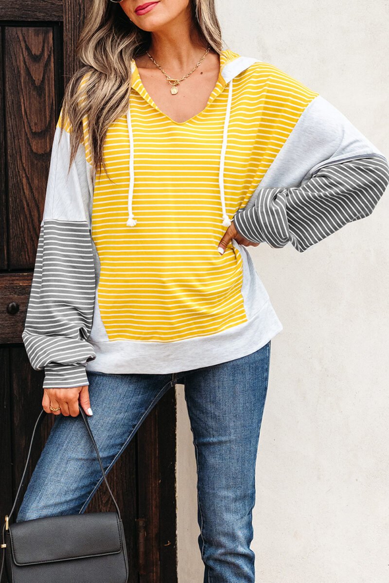 Nantucket Weekend Hooded Top - Image 19