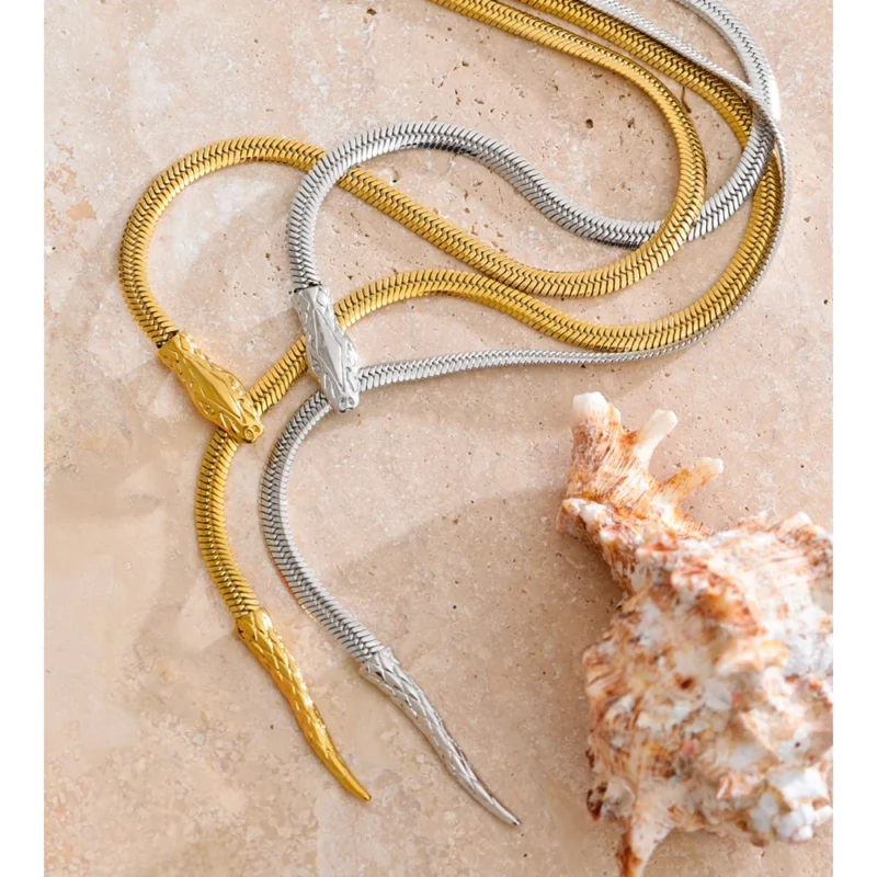 Eves Apple Necklace - Image 2