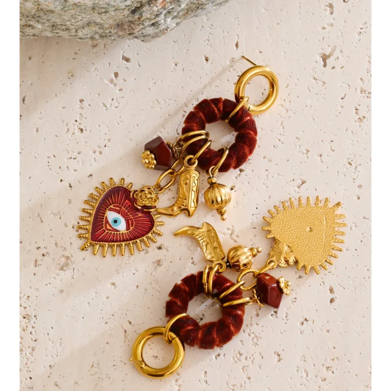 Velvet Tudor Earrings - Image 4