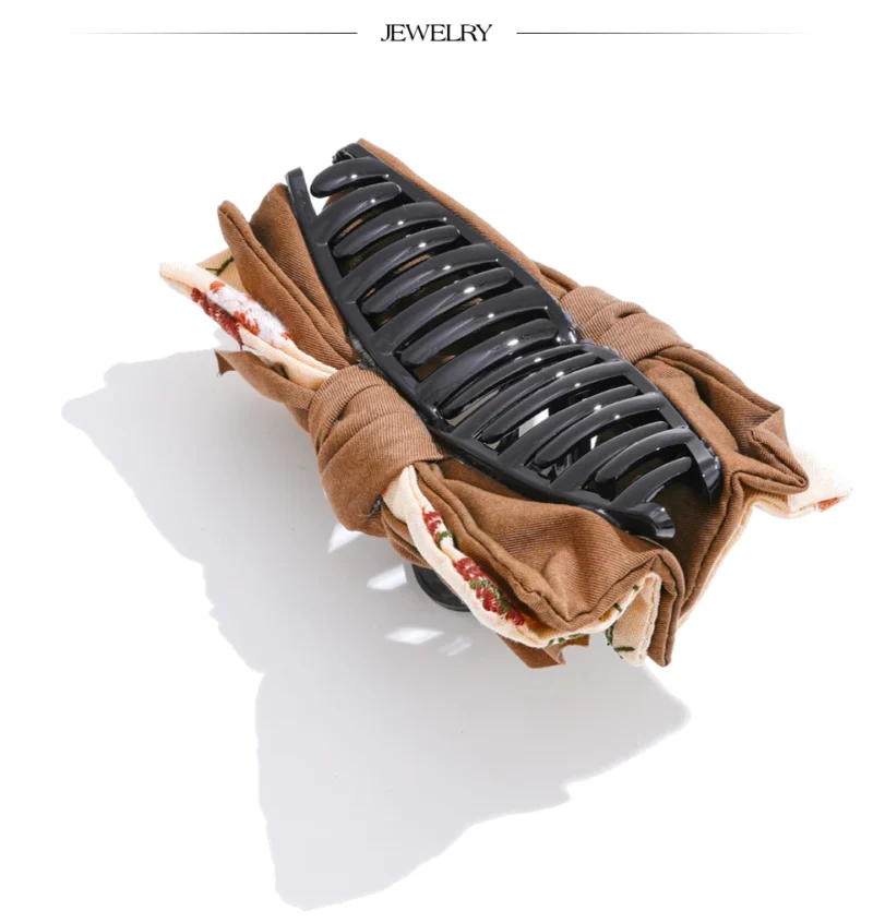 Spring Ruffles Clip - Image 6