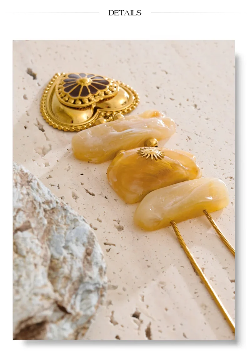 Hearts and Stones Necklace - Image 11