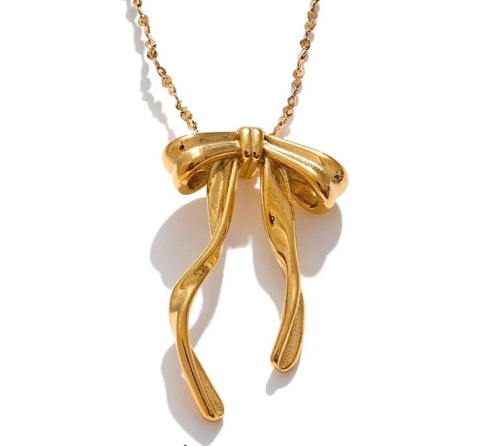 Lover’s Relic Necklace