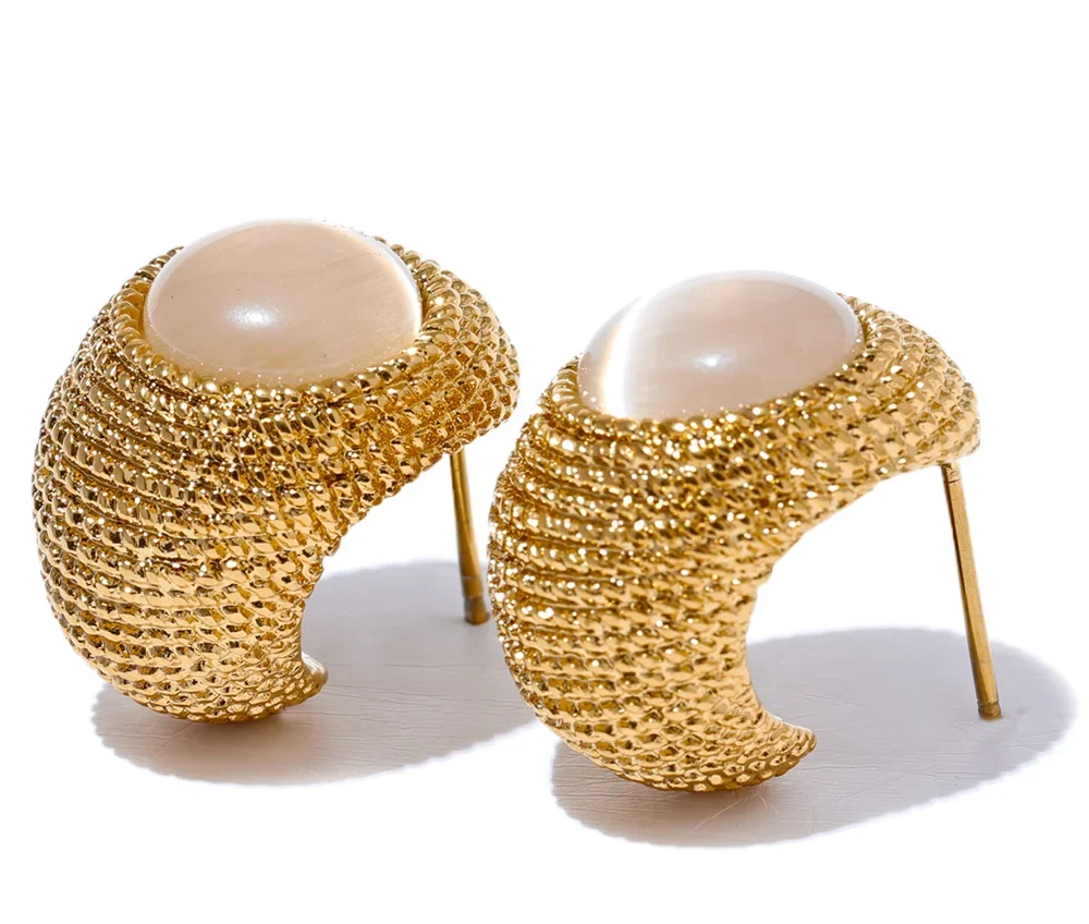 Alexanders Pearl Earrings