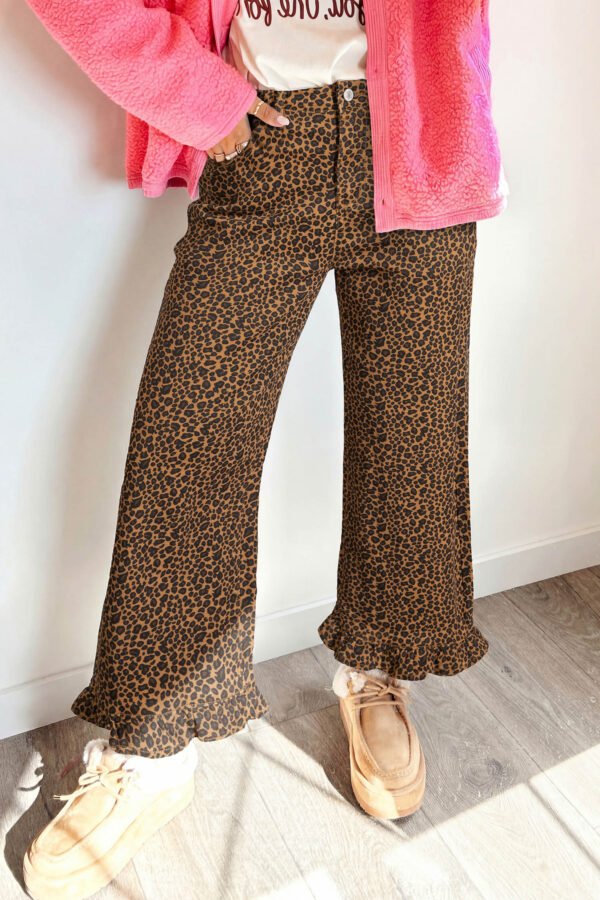 Leopard Print Ruffled Hem Jeans