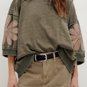 Mineral Wash Flower Top