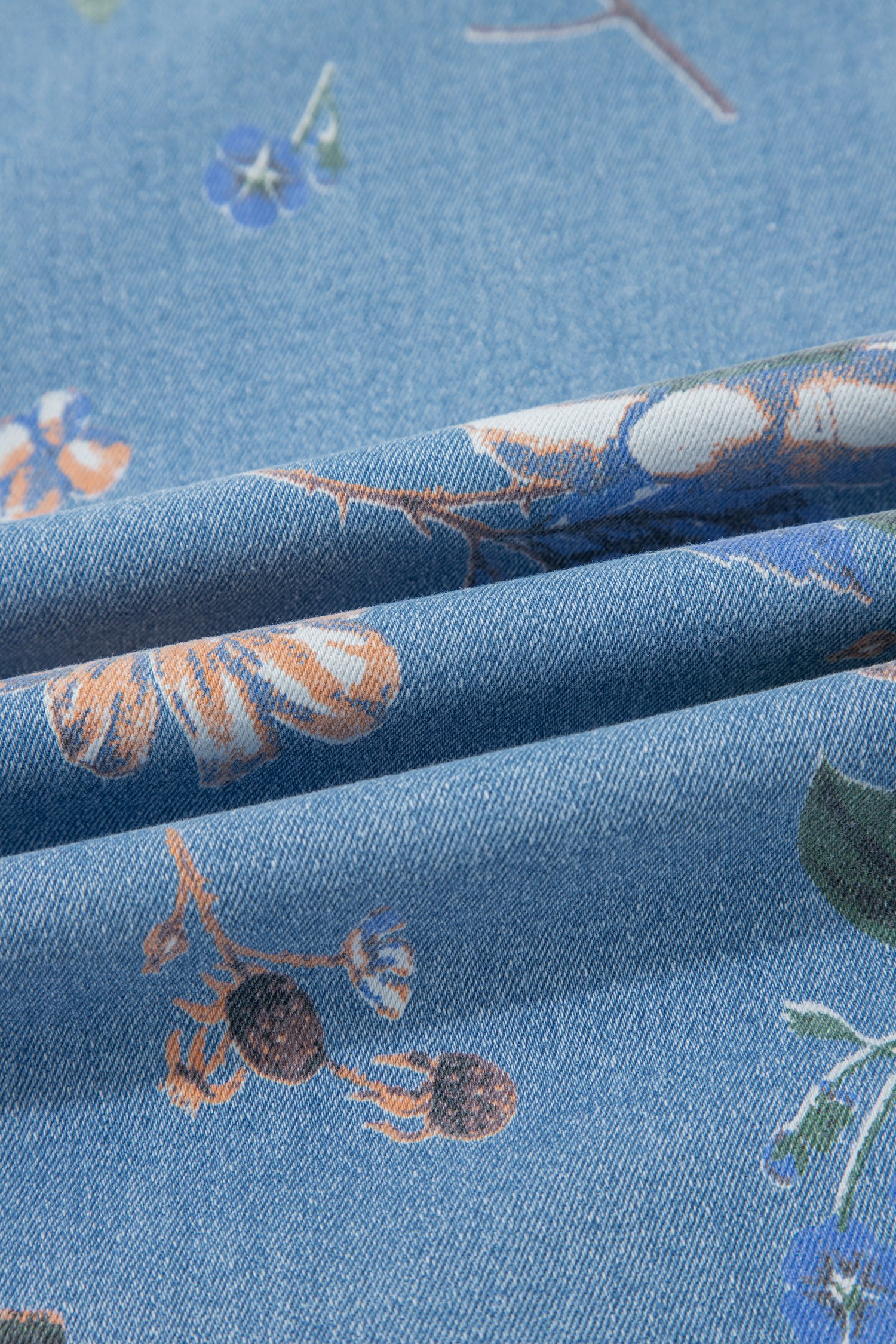 Floral Print Frayed Hem Jeans - Image 12