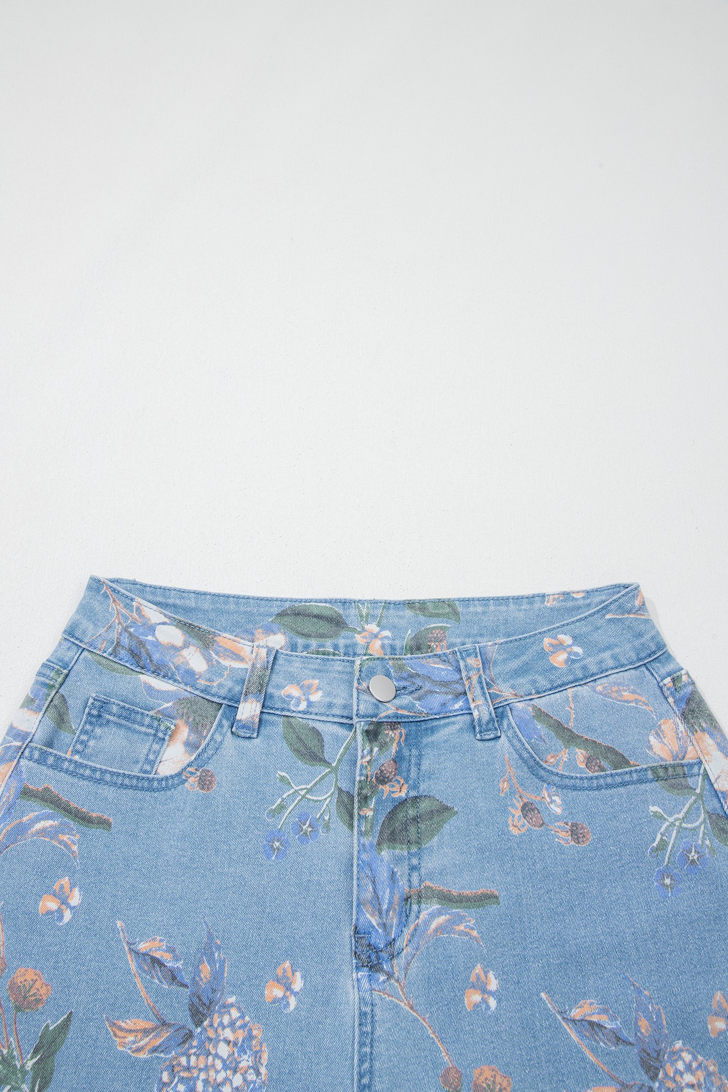 Floral Print Frayed Hem Jeans - Image 6