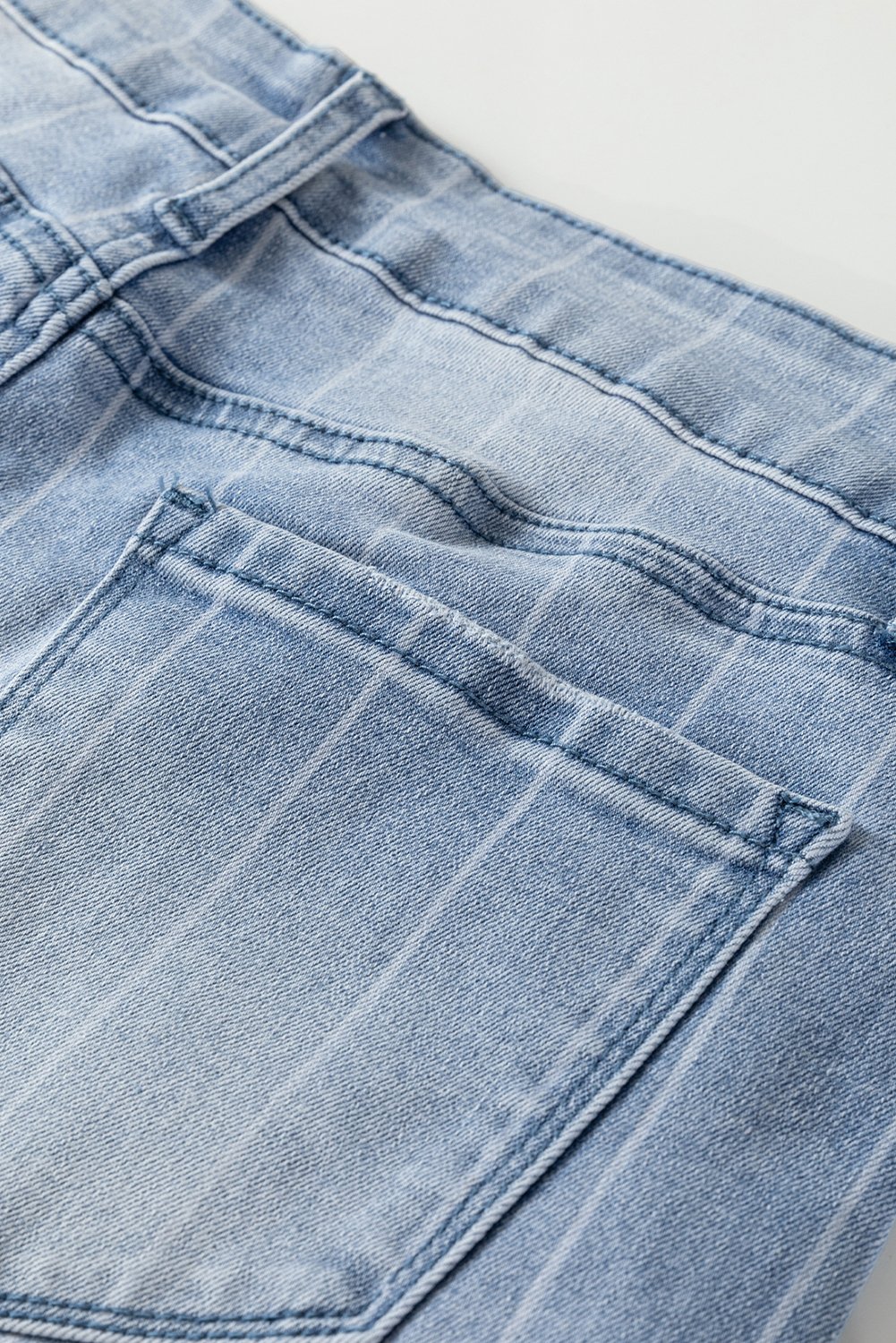 Sailor Cut Wide Jeans - Image 11