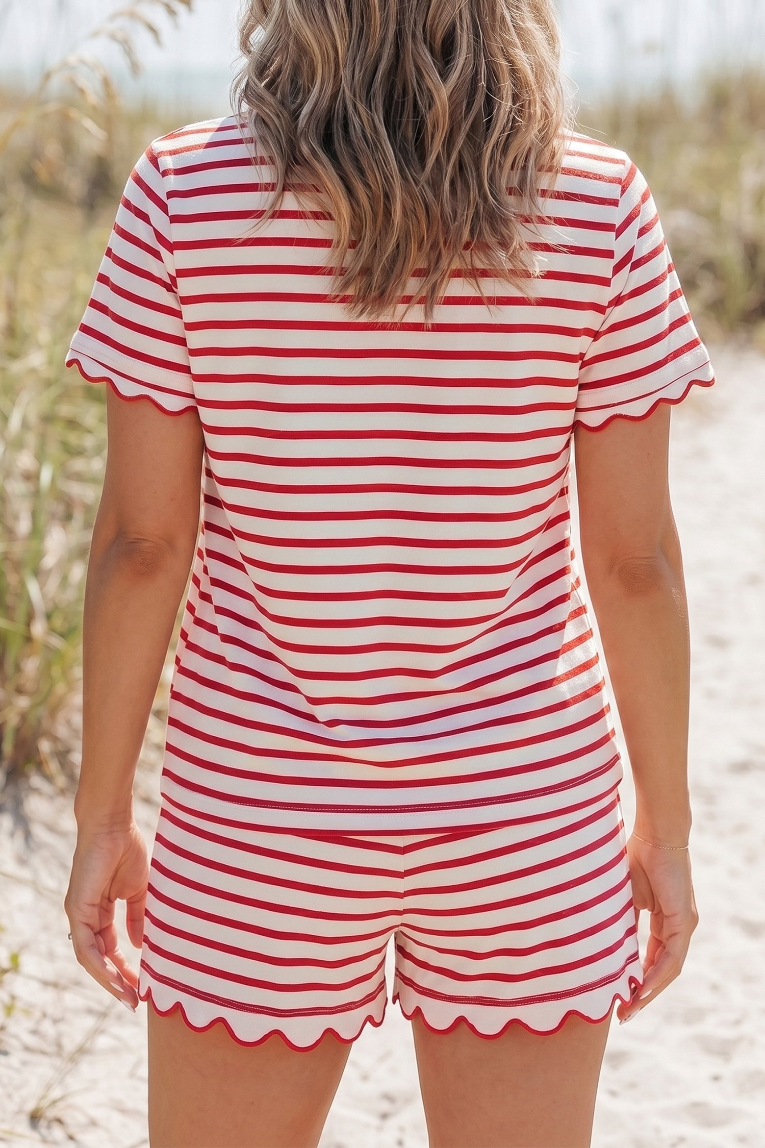 Red Stripe Scallop Set - Image 2