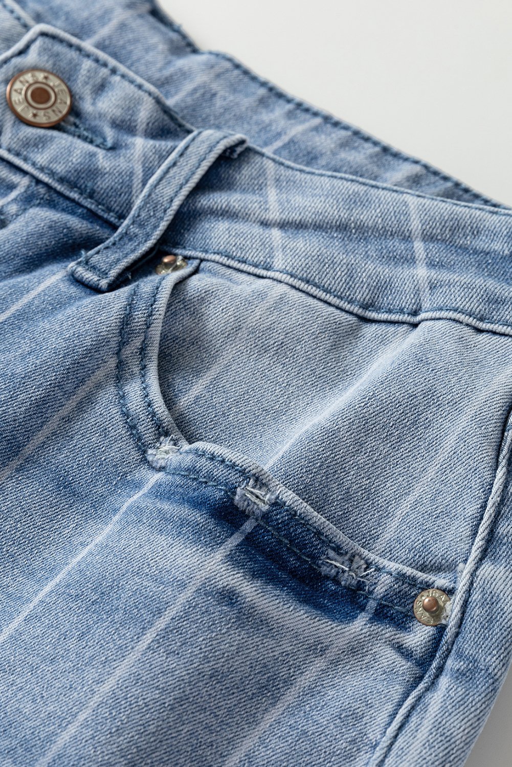 Sailor Cut Wide Jeans - Image 8