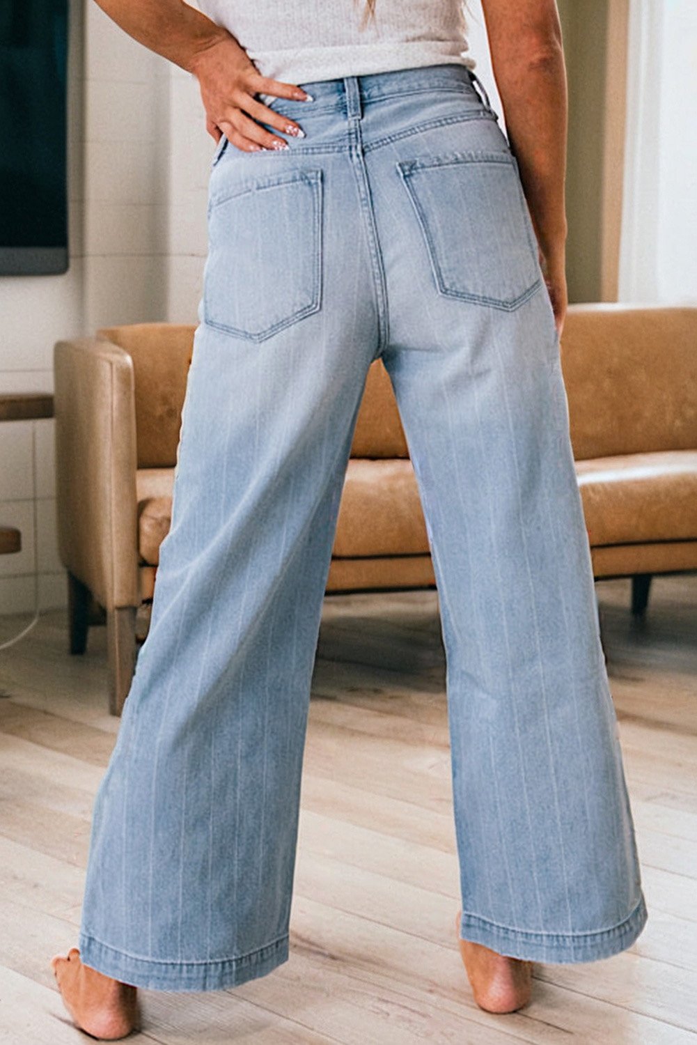 Sailor Cut Wide Jeans - Image 2
